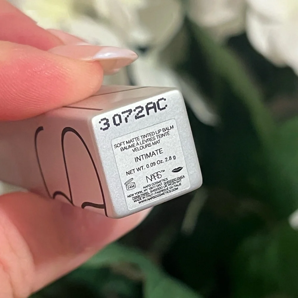 NARS • SOFT MATTE TINTED LIP BALM • INTIMATE